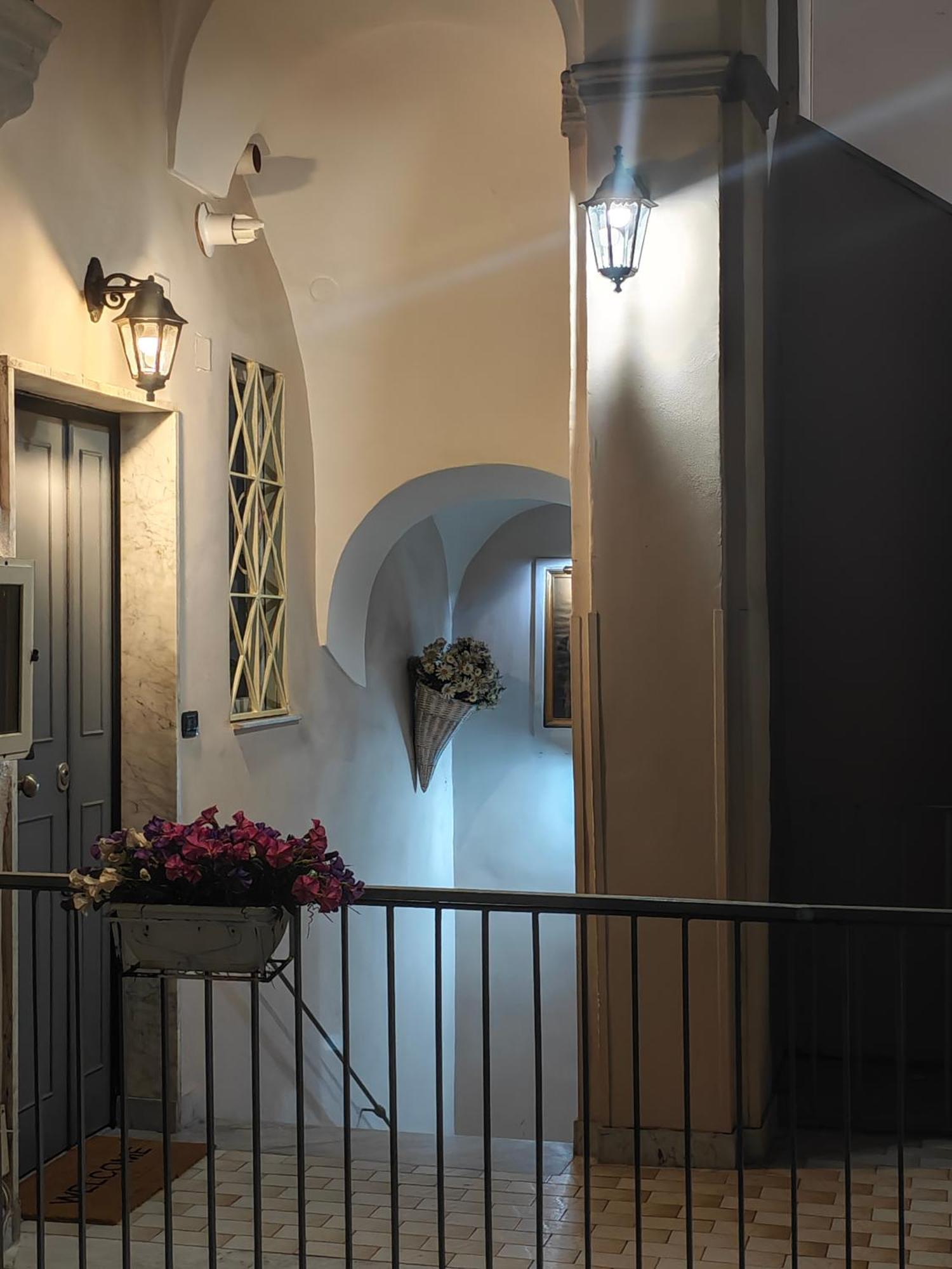 Philosofia 4* Naples